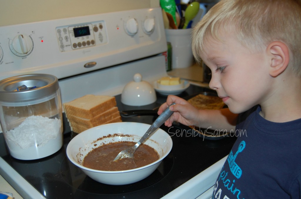 French Toast - Kids in the Kitchen | SensiblySara.com