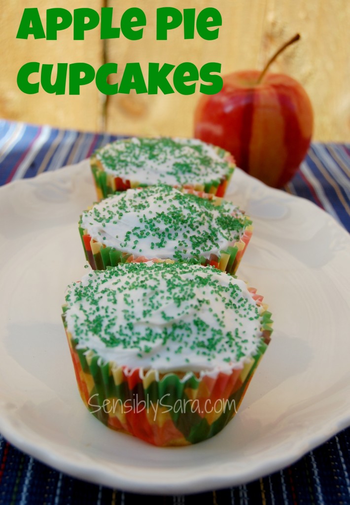 Apple Pie Cupcakes | SensiblySara.com