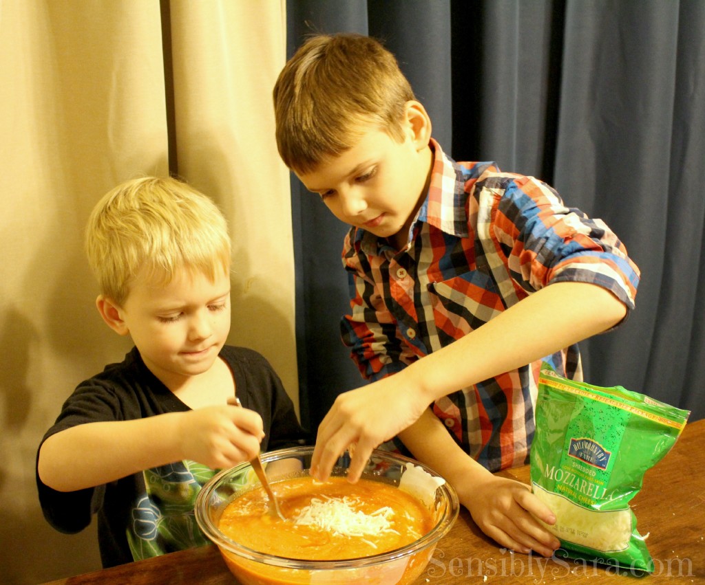 Kids in the Kitchen - Mixing | SensiblySara.com