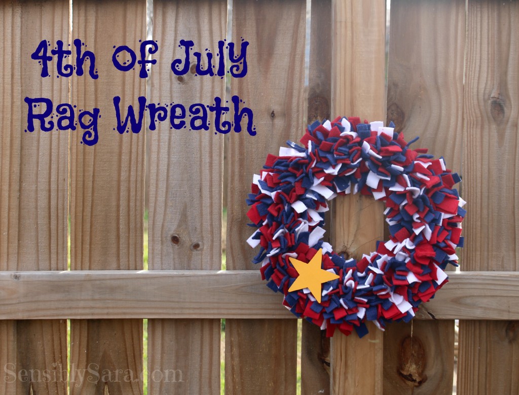 4th of July Rag Wreath | SensiblySara.com
