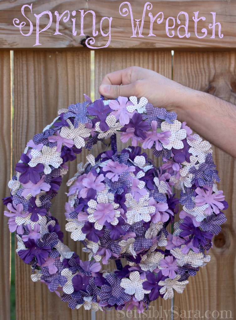 Floral Springtime Wreath | SensiblySara.com