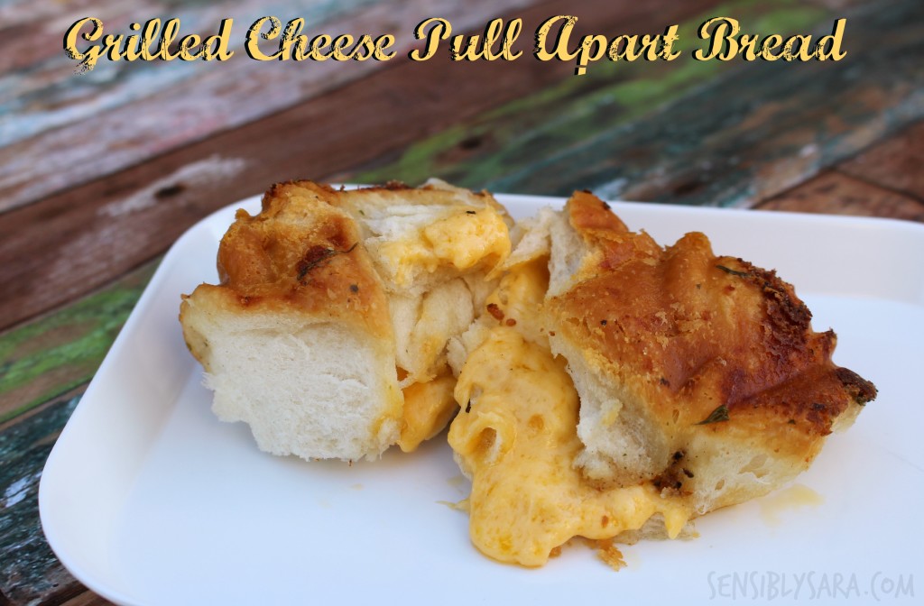 Grilled Cheese Pull Apart Bread | SensiblySara.com