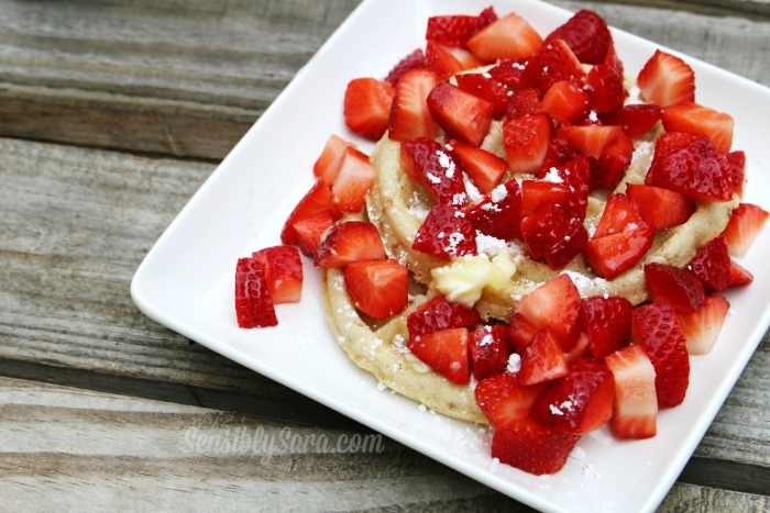 Waffles with Strawberries | SensiblySara.com