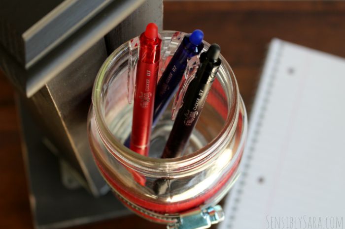 FriXion Pens in the DIY Spinning Pen Holder | SensiblySara.com