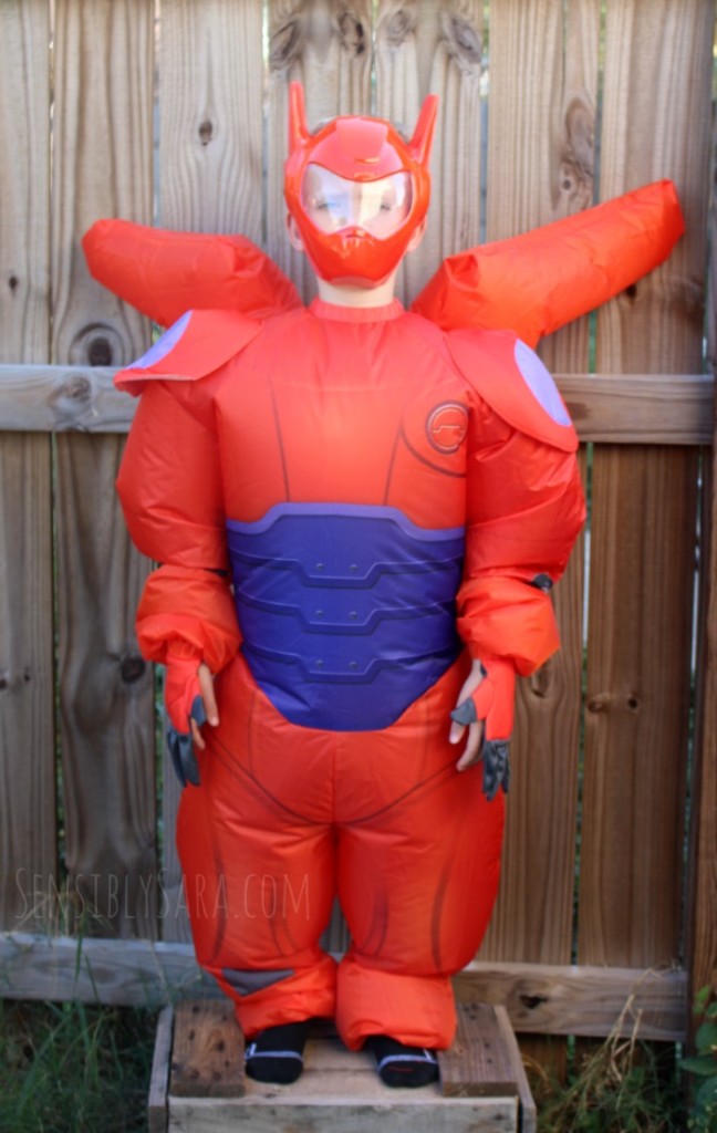 Inflatable Baymax Costume from Costume SuperCenter Review