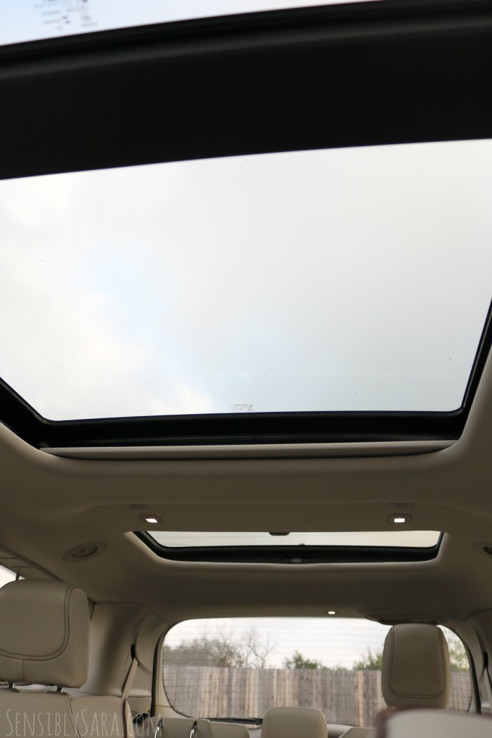 Panoramic Sunroof Chrysler Pacifica | SensiblySara.com