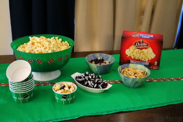 Game Day Popcorn Bar | SensiblySara.com