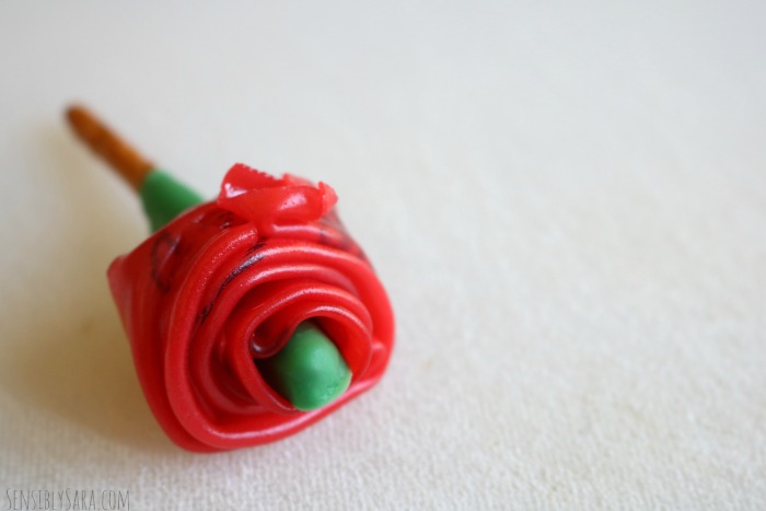 Beauty and the Beast Candy Rose | SensiblySara.com