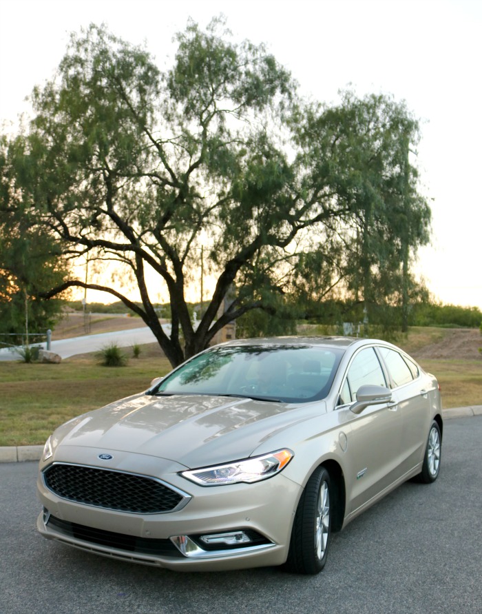 2017 Ford Fusion | SensiblySara.com