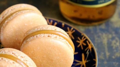 Butterbeer Macarons Recipe | SensiblySara.com