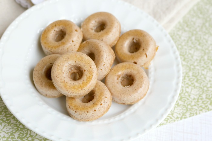 Mini Donuts Recipe | SensiblySara.com