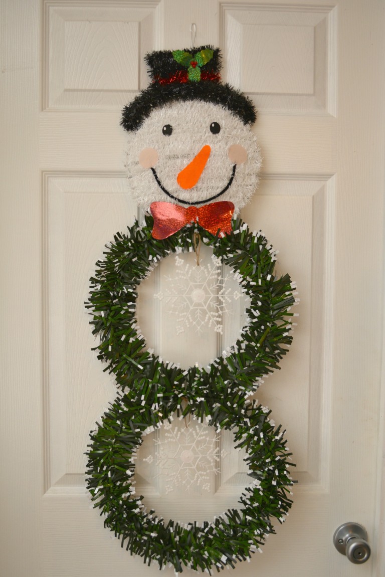 DIY Dollar Store Snowman Wreath