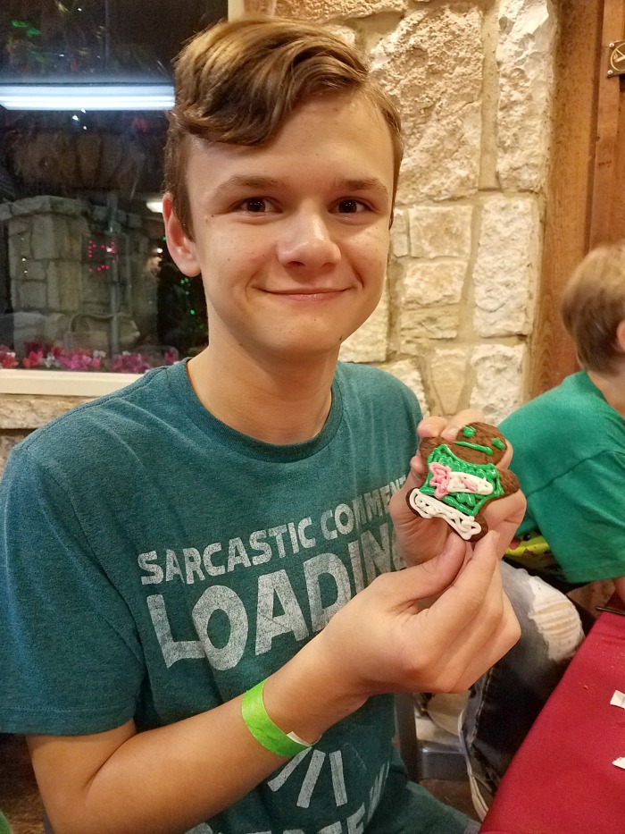 Gingerbread Cookies at the San Antonio Zoo | SensiblySara.com