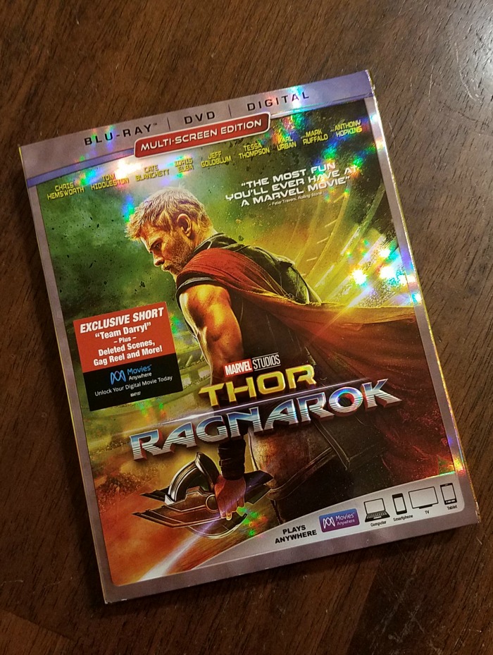 Thor: Ragnarok Movie Review | SensiblySara.com