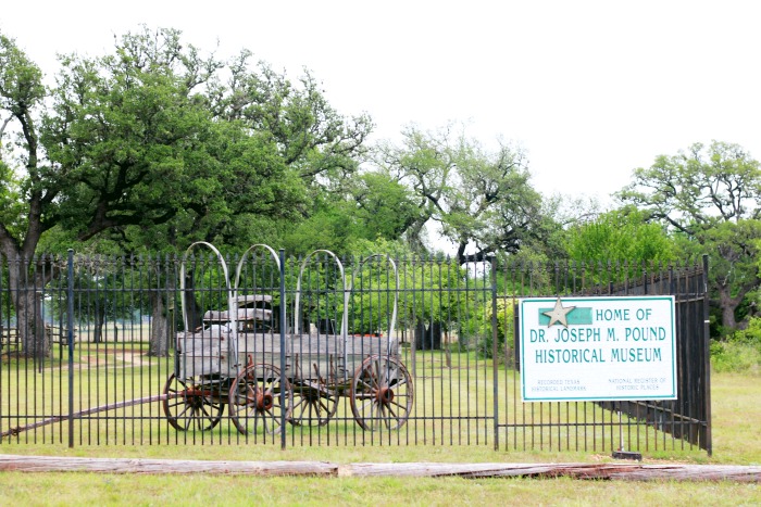 Dr. Pound Historical Farmstead in Dripping Springs, TX | SensiblySara.com