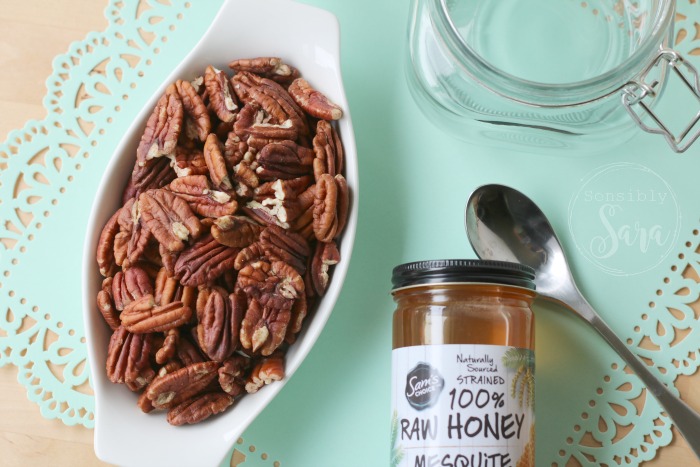How to Make Honey Soaked Pecans - Supplies | SensiblySara.com