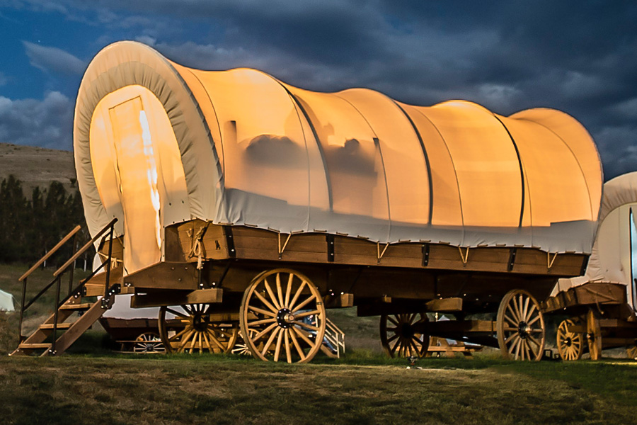 Conestoga Covered Wagons near Yosemite National Park