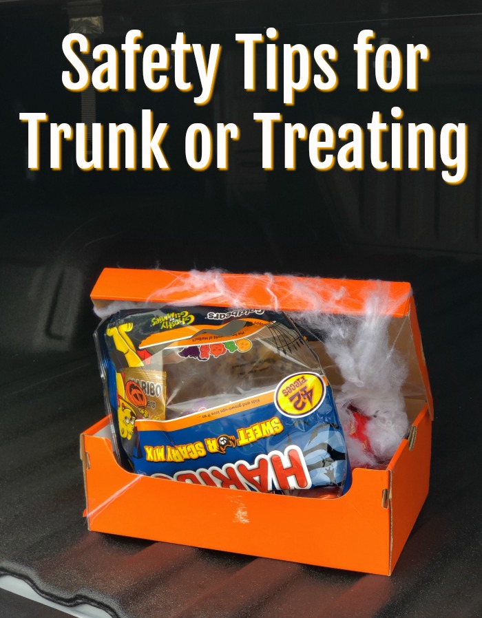 Safety Tips for Trunk or Treating | SensiblySara.com