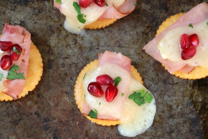 Ham and Brie Bites Recipe | SensiblySara.com