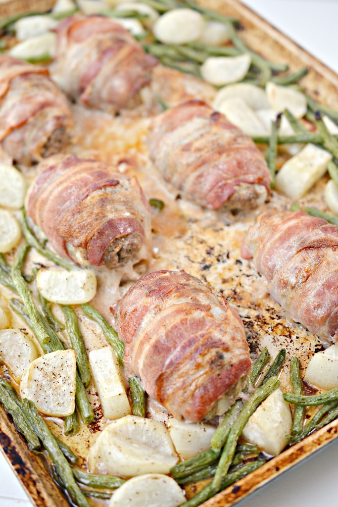 Low Carb Sheet Pan Meal - Bacon Wrapped Mini Meatloaf Recipe | SensiblySara.com