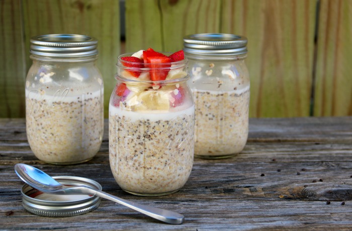 Overnight Oats in Jars | SensiblySara.com