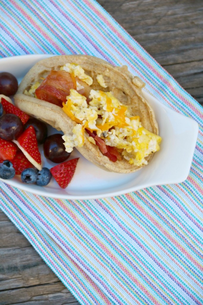 Eggo Nutri Grain Waffle Tacos | SensiblySara.com